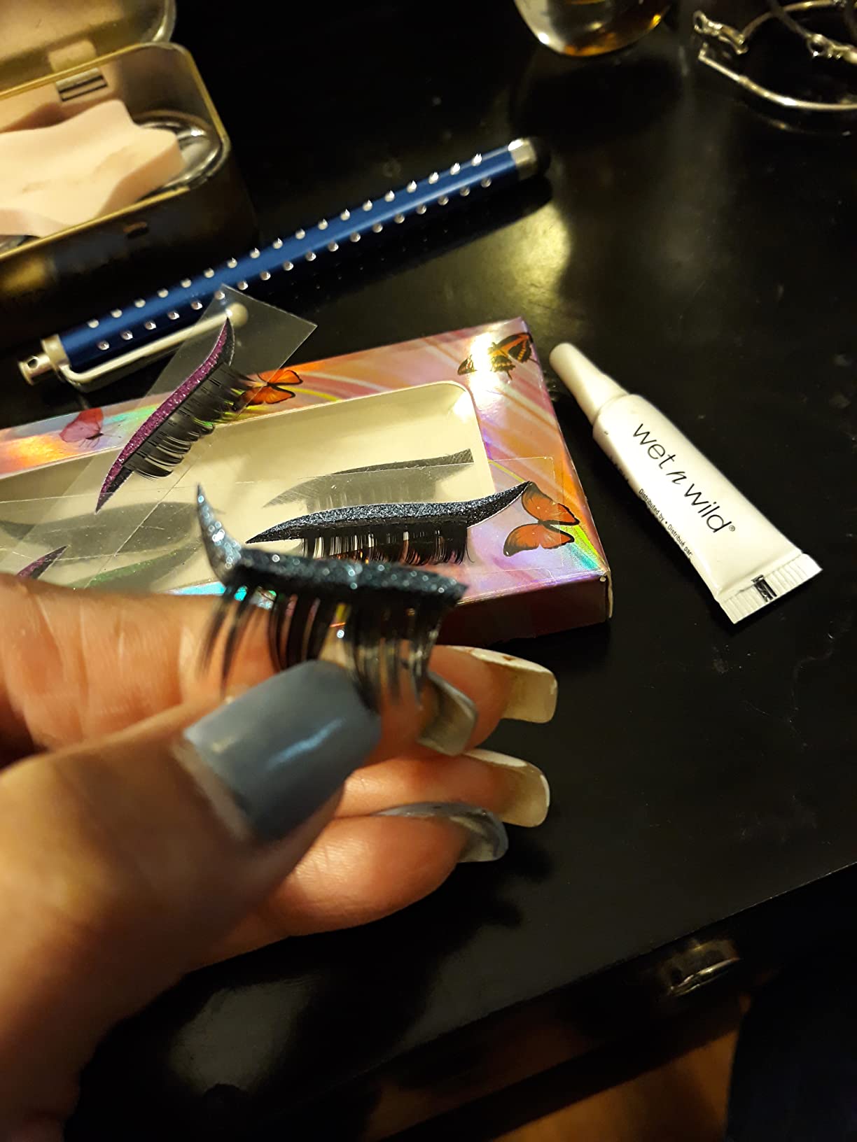 EELHOE Self-Adhesive Eyeliner & Eyelash Stickers – 5 Glitter Colors, No Glue, Reusable Eye Makeup Strips