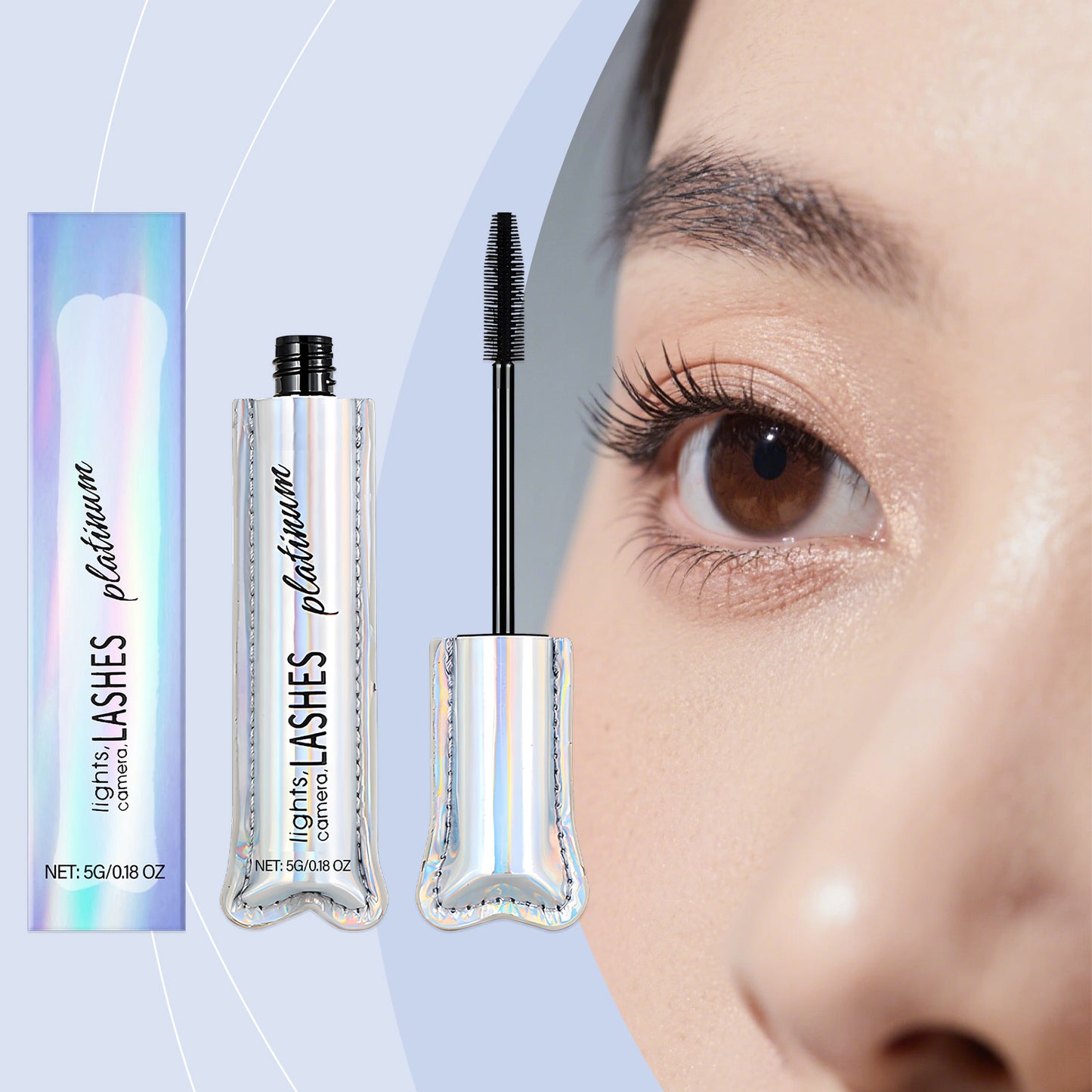 Máscara de pestañas voluminizadora Lights Lashes: realza los rizos, suaviza las pestañas y tiene un efecto lifting natural.